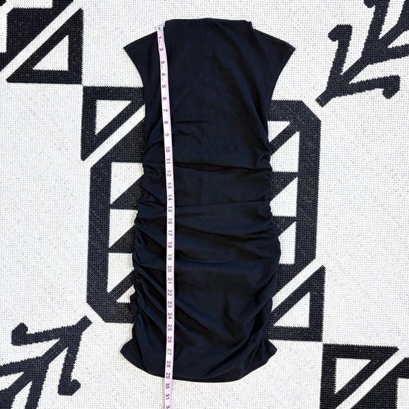 Rumored Minimalist Sleeveless Mini Dress in Black XS - Picture 9 of 12